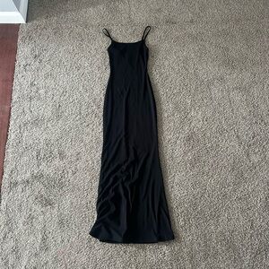 Elegant Black Maxi Dress